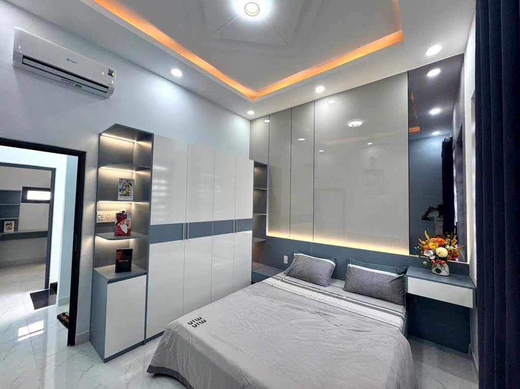 CHỈ VỚI 3 TỶ 980 CÓ NGAY NHÀ MỚI + FULL NỘI THẤT ĐƯỜNG PHAN HUY ÍCH, P12, GV - Ảnh 1