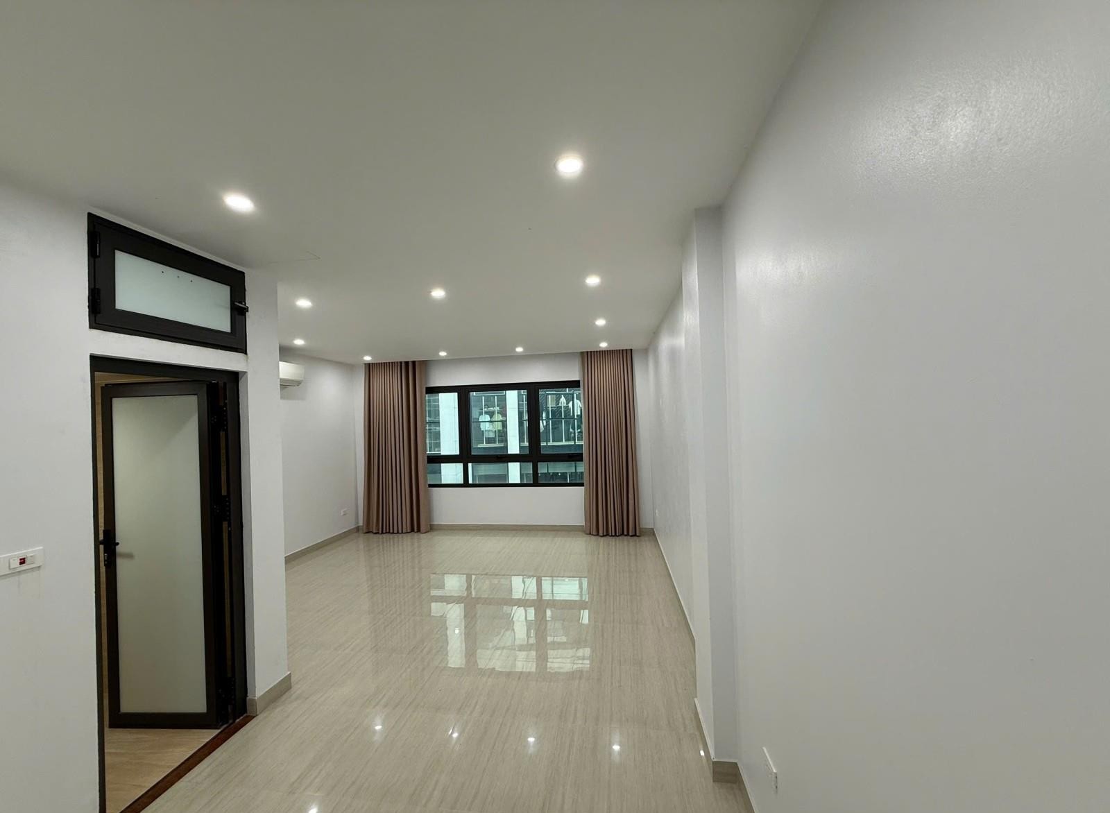 CỰC PHẨM CẦU GIẤY, 8T, TM, 2 THOÁNG, Ô TÔ,KD VP, Ở SƯỚNG, TẶNG NỘI THẤT, Ở NGAY, GIÁ 24.99 tỷ - Ảnh 4