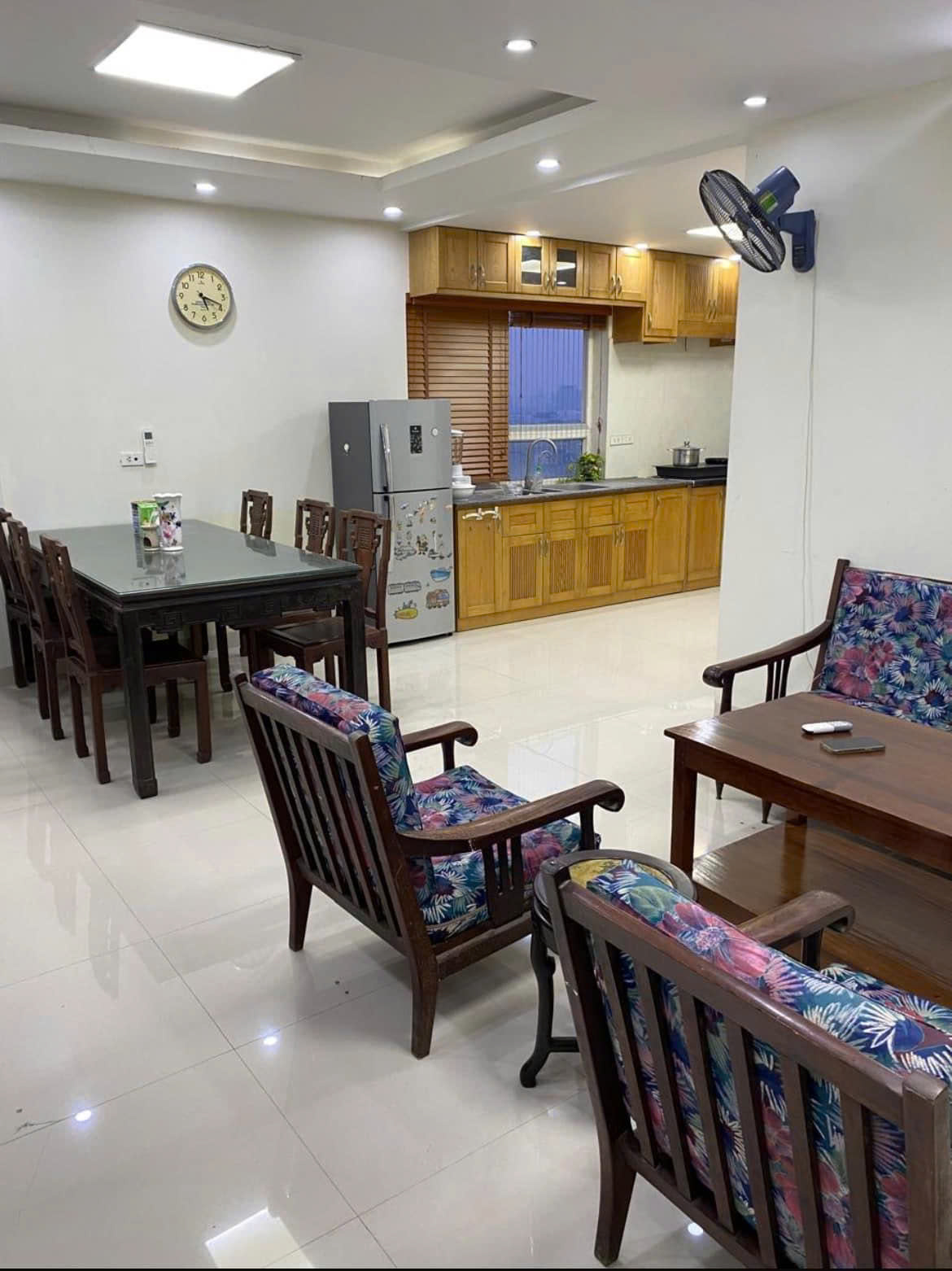 Cho thuê căn hộ CC lô góc đẹp  250 Minh Khai, Hai Bà Trưng 80m, 2PN2VS giá 12 triệu - Ảnh chính