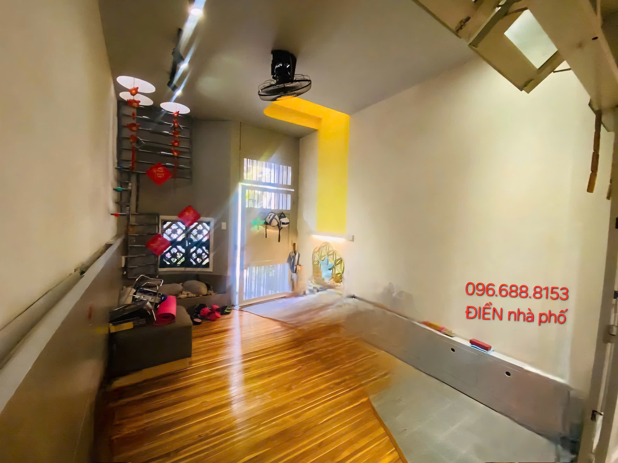 THÀNH THÁI, Q10 –GẦN VẠN HẠNH MALL–HẺM XE HƠI 5M, 60M2, 2 TẦNG ĐẸP, FULL NỘI THẤT, 11 TỶ NHỈNH - Ảnh 1
