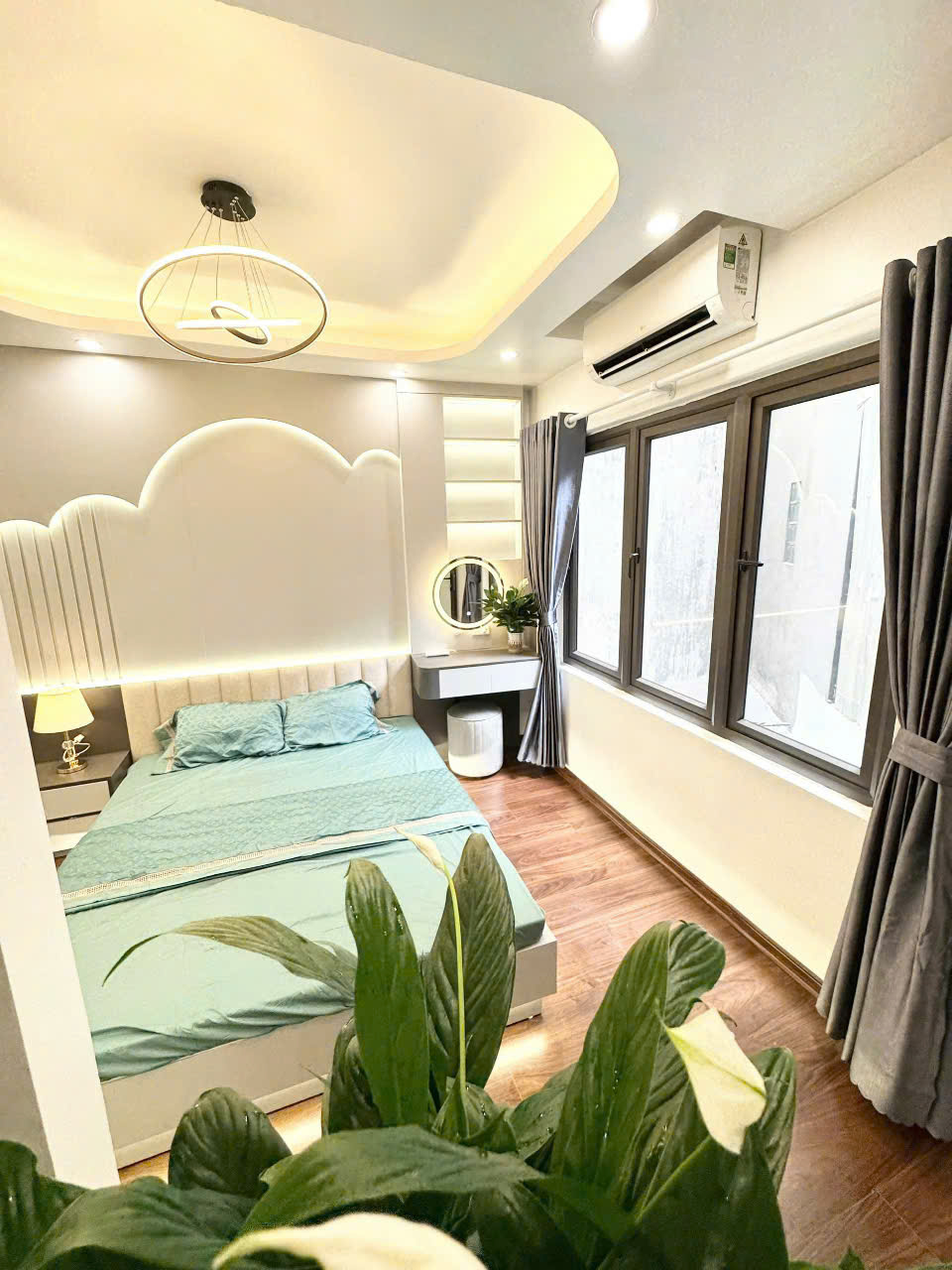 Phố KIM MÃ-  ĐỘI CẤN - 5 Tầng Khung Bê Tông MỚI CỨNG DT 30m, 5 tầng, mt 3.2m, 6.88 tỷ. - Ảnh 1