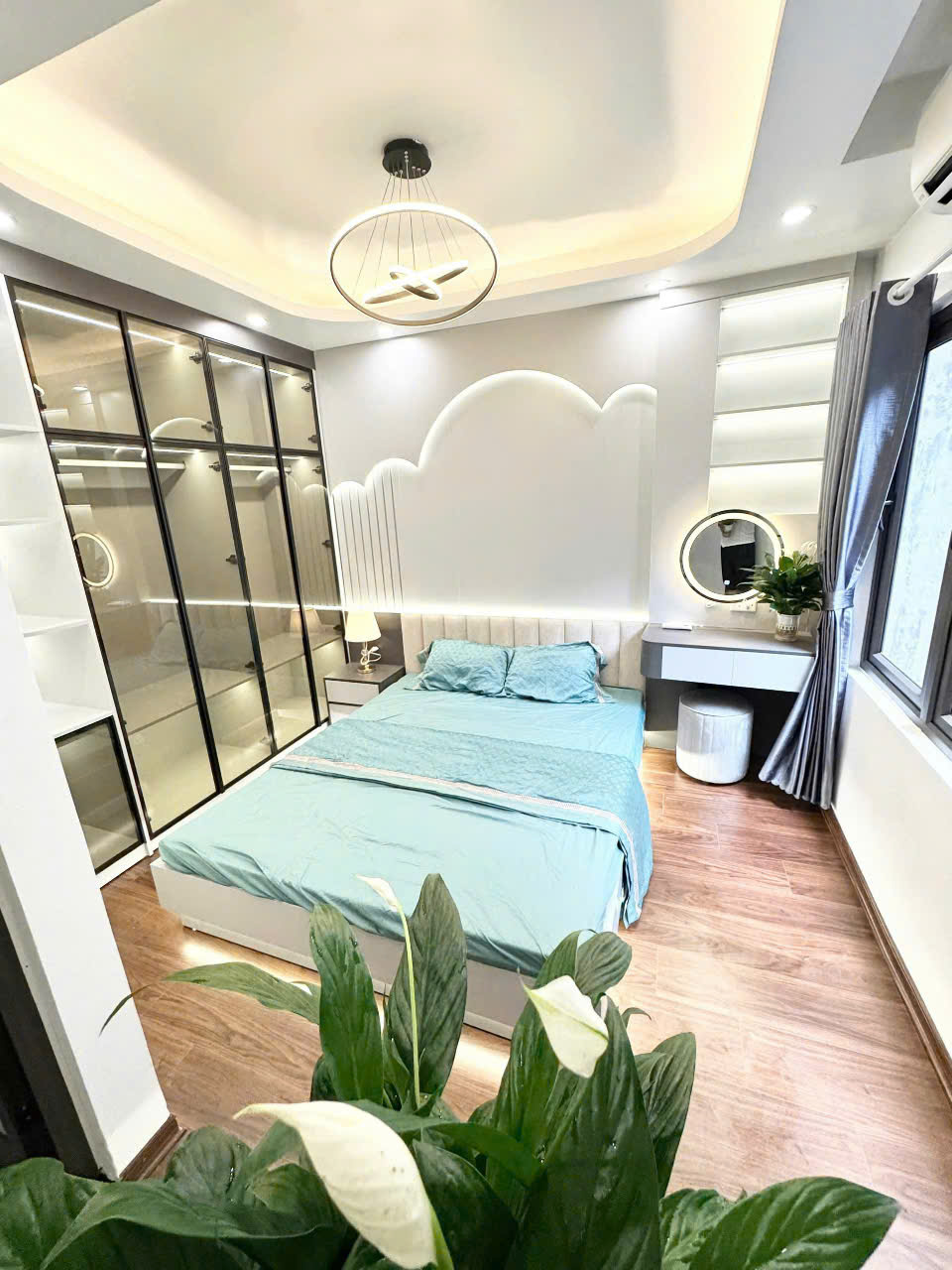 Phố KIM MÃ-  ĐỘI CẤN - 5 Tầng Khung Bê Tông MỚI CỨNG DT 30m, 5 tầng, mt 3.2m, 6.88 tỷ. - Ảnh 2