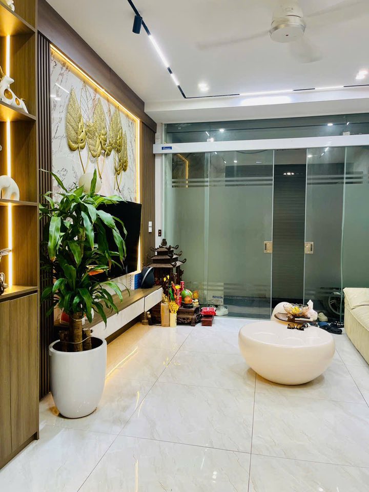 HIẾM! Nhà phố Vũ Trọng Phụng, 1 nhà ra phố - kinh doanh nhỏ - 32m2 CHỈ 9,3T - Ảnh chính
