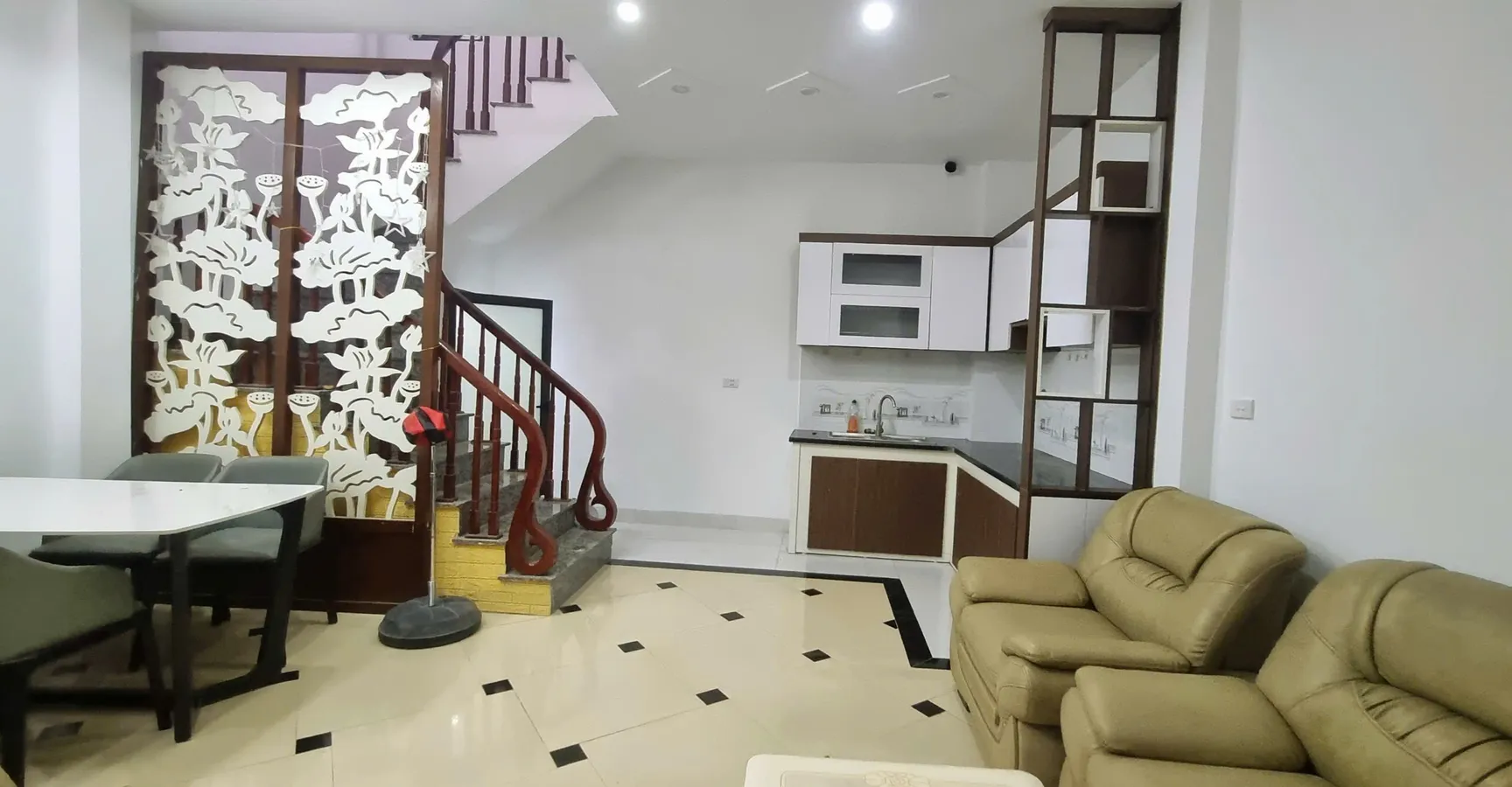 Bán nhà Lê Trọng Tấn 35mx5 tầng, nhà mới đẹp, ở ngay giá 5.5 tỷ. - Ảnh 4