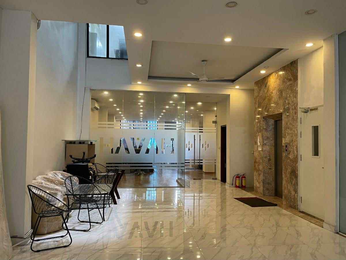 TOÀ NHÀ APARTMENT 7 TẦNG 110M² MẶT TIỀN 5.5M – DÒNG TIỀN 1.5 TỶ/NĂM – PHỐ LIỄU GIAI - Ảnh chính
