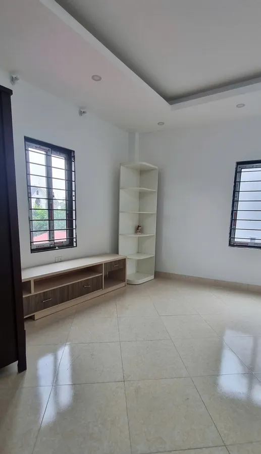 Bán nhà ngõ Lê Trọng Tấn, Hà Đông: 36m2 x 5 tầng, 3PN, nhà mới đẹp ở ngay SĐCC, 5.5 tỷ - Ảnh chính