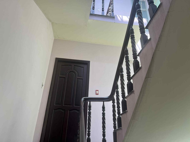 Bán nhà hẻm 7m, hạ 1.9 tỷ, Nguyển Thái Bình, P12, Tân Bình, 70m2, 4 tầng, chào 11 tỷ - Ảnh 2