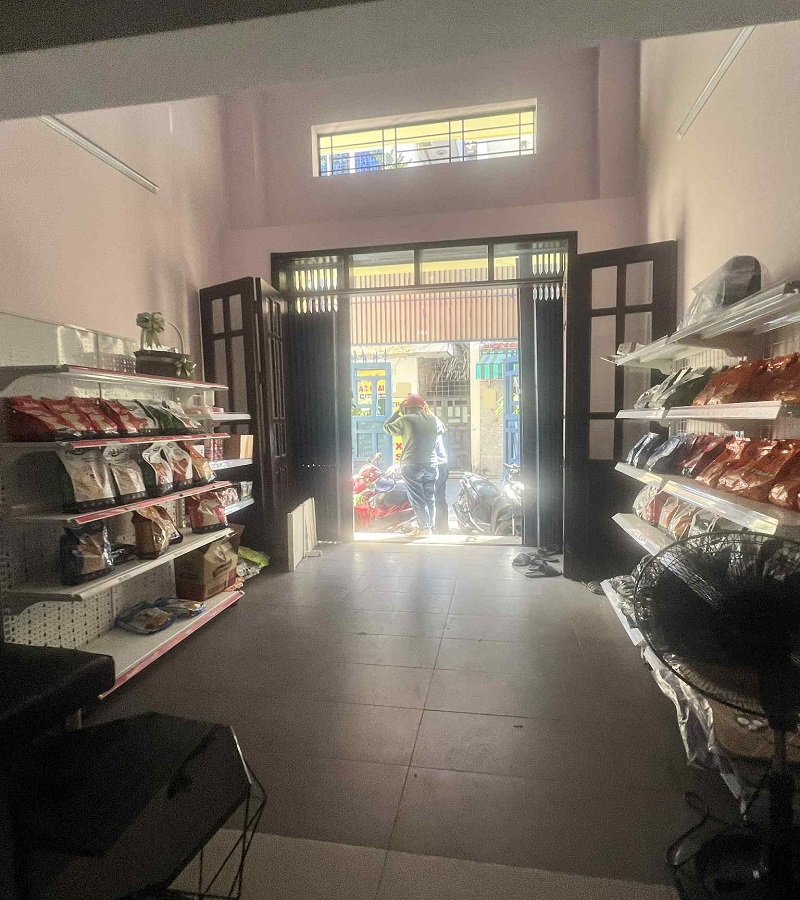 Bán nhà hẻm 7m, hạ 1.9 tỷ, Nguyển Thái Bình, P12, Tân Bình, 70m2, 4 tầng, chào 11 tỷ - Ảnh 3