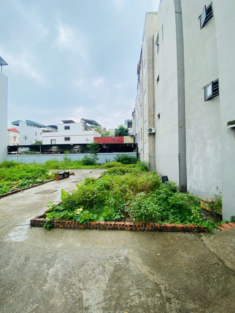 Trung tâm Ngọc Thuỵ 82m2 đất chỉ nhỉnh 8 tỷ ô tô cực hiếm 50m ra Hồng tiến - Ảnh chính