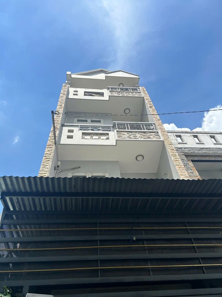 NHÀ ĐẸP 4 TẦNG - HẺM Ô TÔ GẦN MẶT TIỀN - GẦN KHU CHUNG CƯ DREAMHOME & CHỢ THẠCH ĐÀ - 4 TẦNG CHỈ NHỈNH 7 TỶ - Ảnh 1