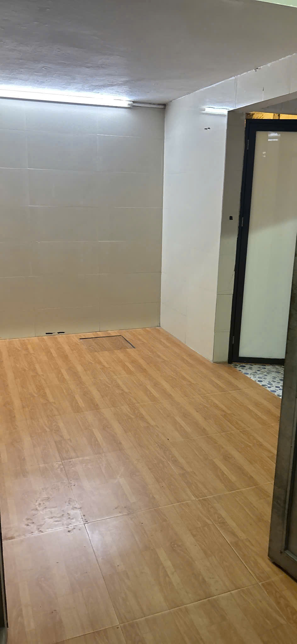 CHO THUÊ NHÀ 3 TẦNG – NGÕ 2 KHÂM THIÊN, HAI BÀ TRƯNG, HÀ NỘI - Ảnh 1