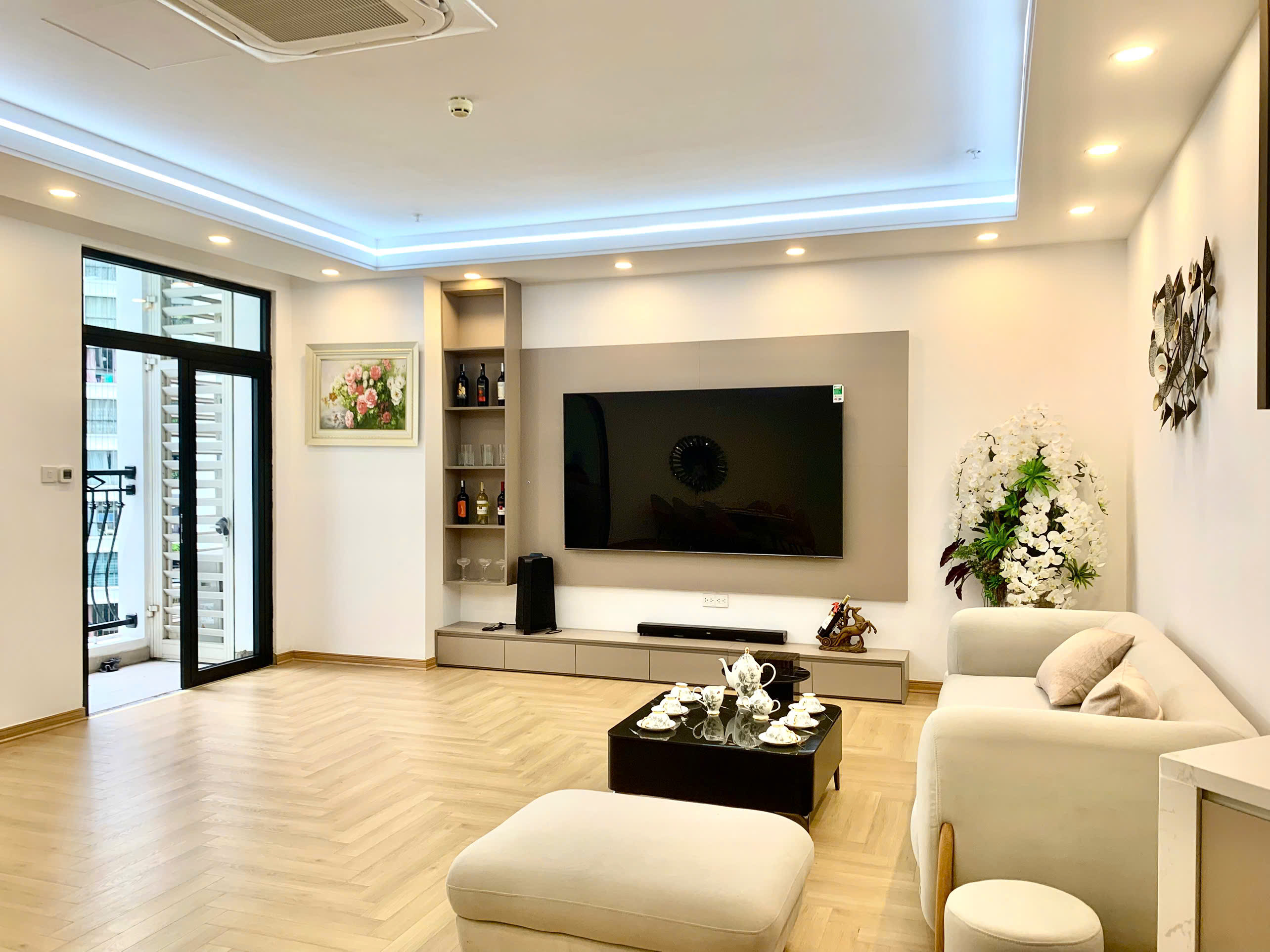 Royal City khu đô thị bậc nhất Thanh Xuân , bán căn nhiều góc 130m@ , giá : 14,x tỷ - Ảnh chính