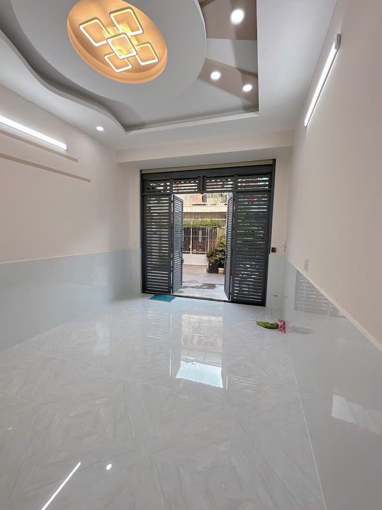 Bán Nhà Mới Đẹp 2 Tầng Gò Xoài – Hẻm Xe Hơi – Gần Aeon Tân Phú – Giá Chỉ 5.1 Tỷ - Ảnh 1