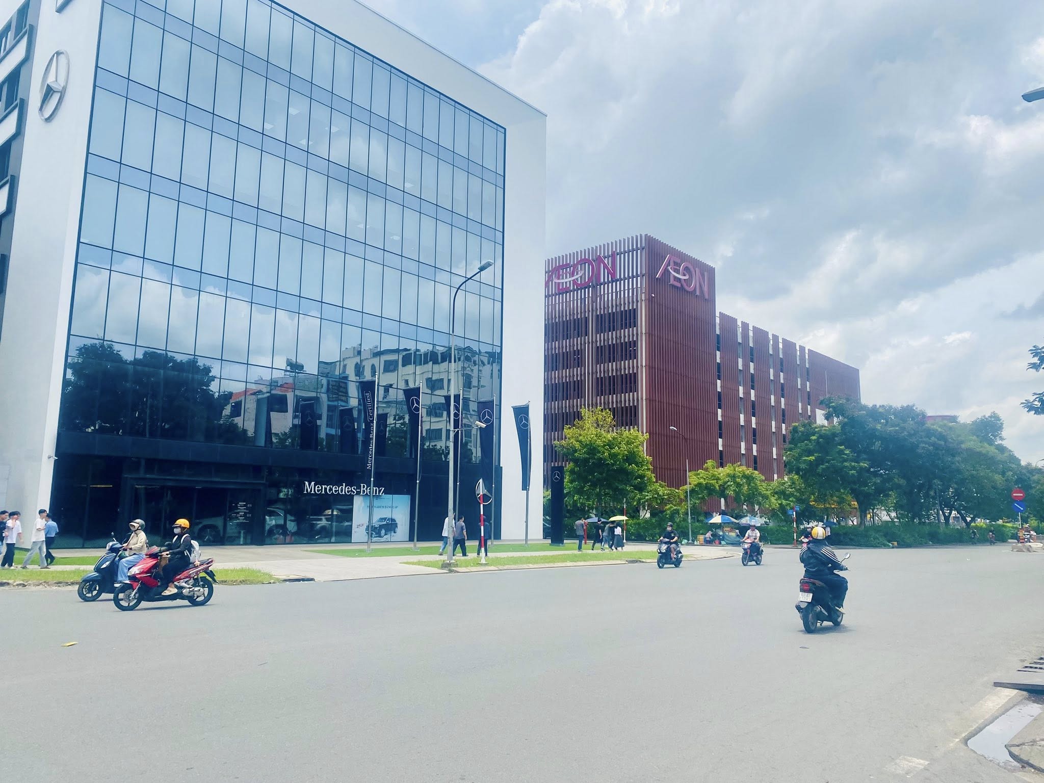 ĐỐI DIỆN AEON – LÔ GÓC 2 MẶT HẺM XE TẢI – 69M – NHÀ ĐẸP 2 TẦNG 3PN – NHỈNH 9 - Ảnh 4