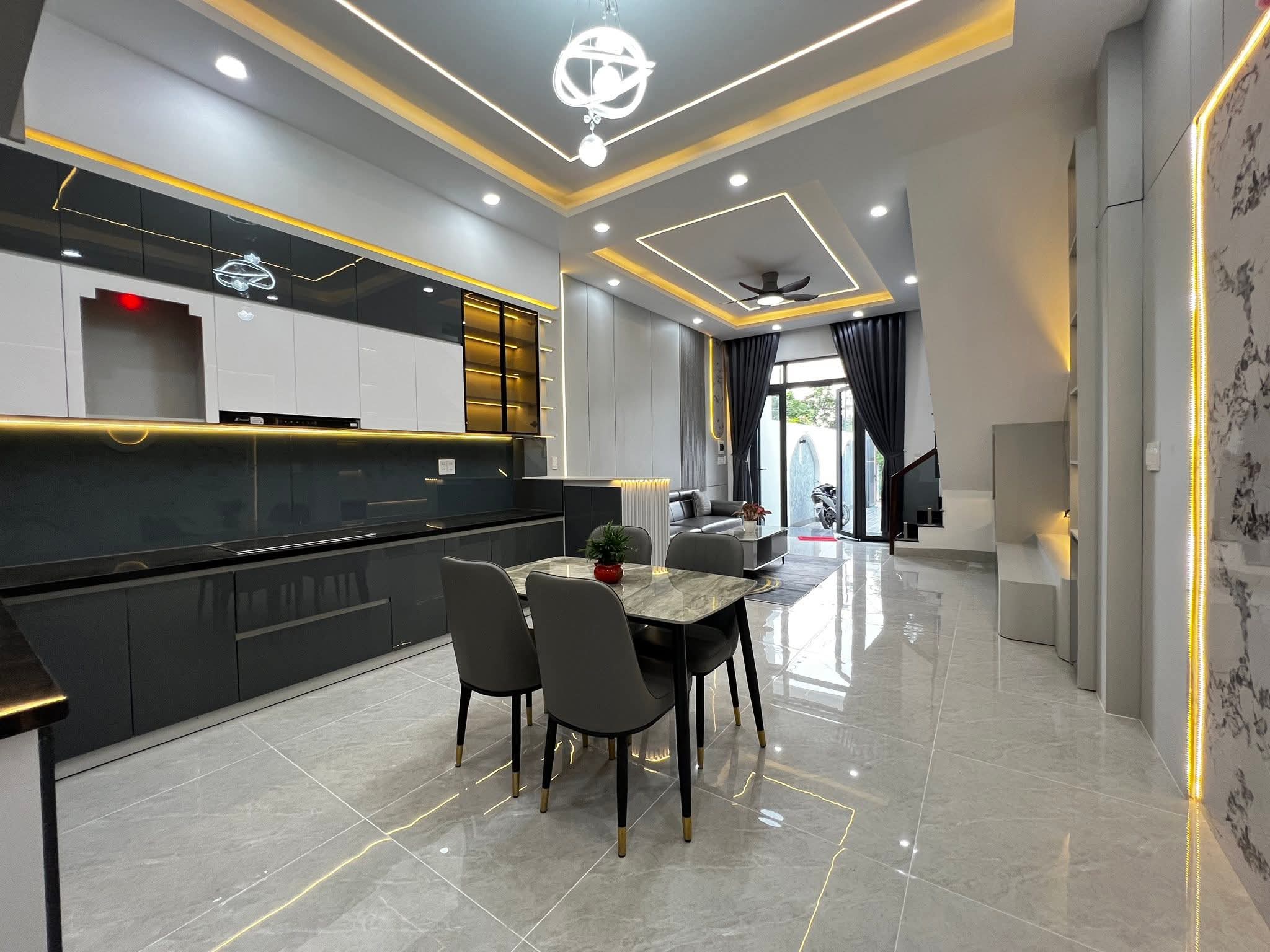bán nhà lầu mới tinh, đường nhựa xe hơi thông, 3p ngủ, sân 2 xe hơi,... Phú Hòa, Tp Thủ Dầu Một cũ - Ảnh 6
