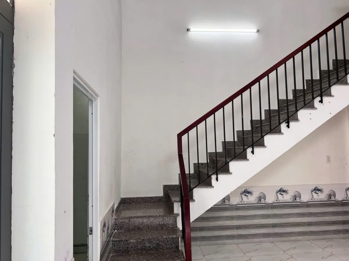 BÁN NHÀ GÁC LỮNG ĐẸP, DT 52M2, 2PN, KIỆT TÔN ĐỨC THẮNG, CẠNH ĐHSP ĐÀ NẴNG - CHỈ HƠN 2 TỶ - Ảnh 4