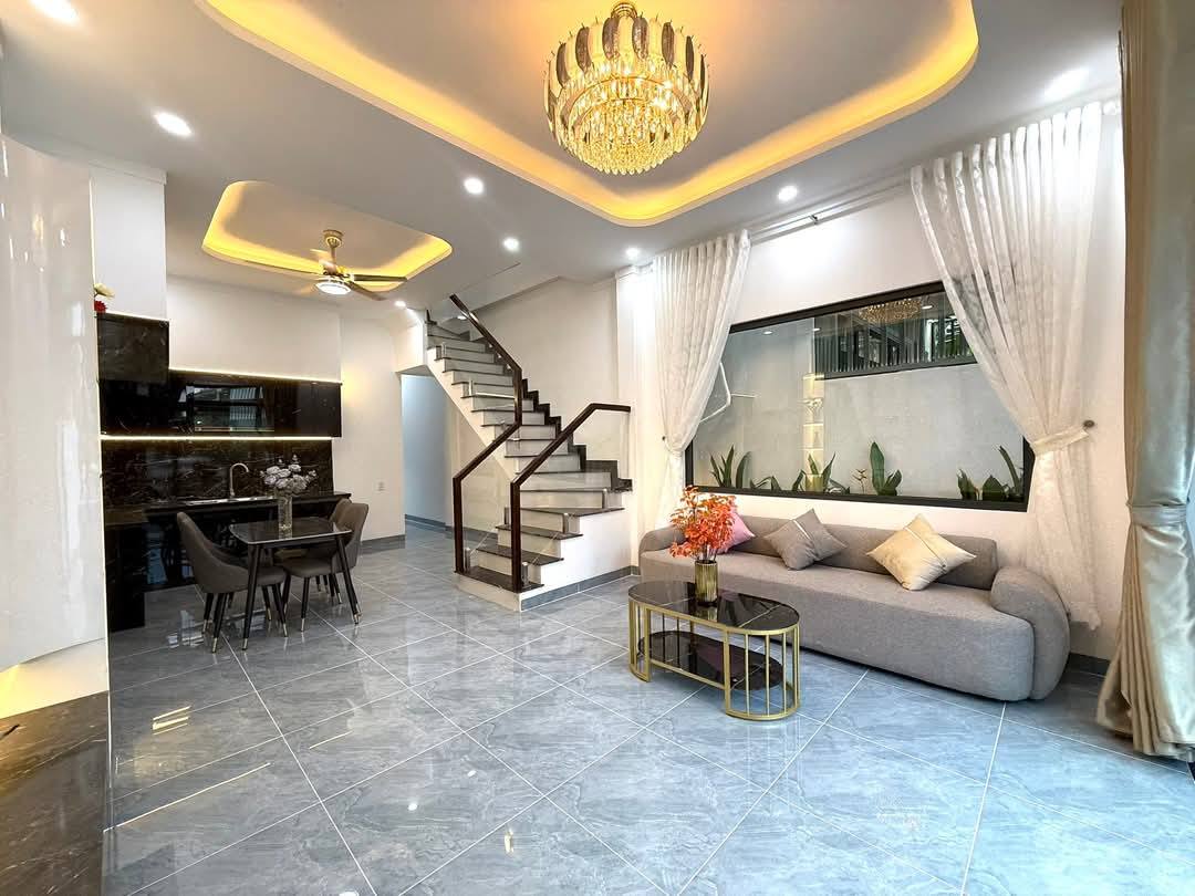 Bán nhà lầu mới tinh gần ngay chợ Phú Mỹ, Tp Thủ Dầu Một cũ. mặt tiền đường ĐX023 - Ảnh 5