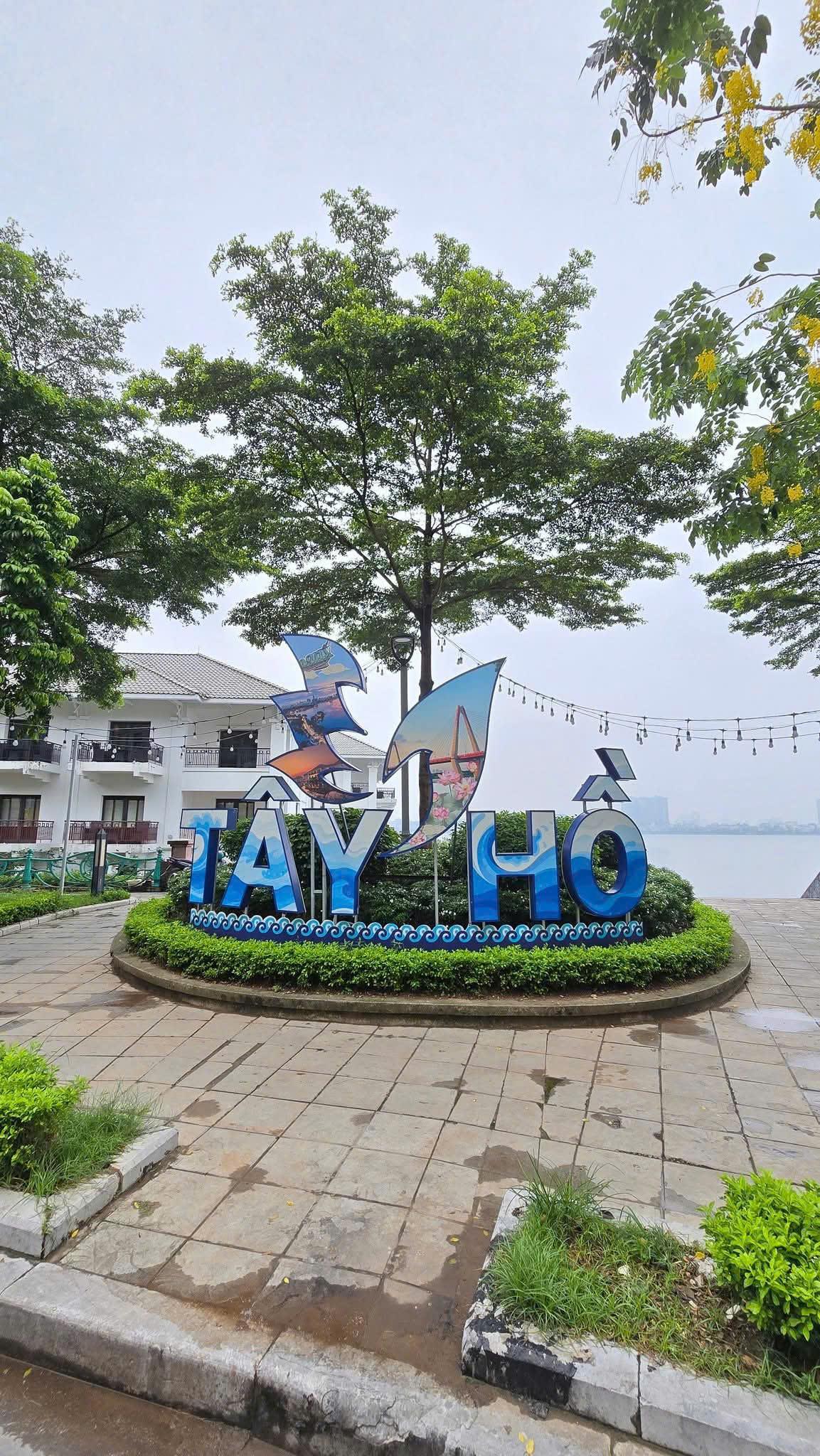 BÁN BIỆT THỰ NHỎ ___ HỒ TÂY__ 5M MẶT HỒ LỘNG GIÓ__ LÔ GÓC. - Ảnh chính
