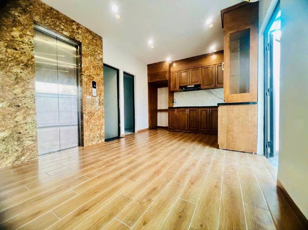 VĂN CHƯƠNG, ĐỐNG ĐA 8.5 tỷ– 45M2 - 6 TẦNG THANG MÁY – NGÕ THÔNG, SẠCH SẼ– SỔ ĐỎ CHÍNH CHỦ - Ảnh chính