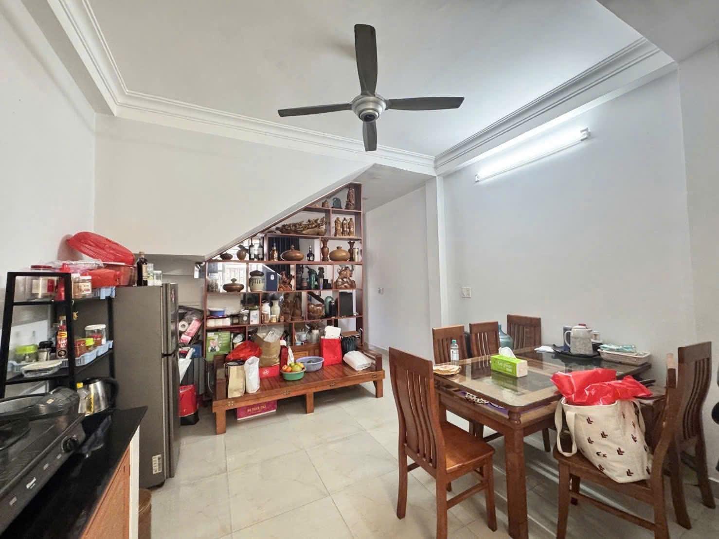 Bán nhà HXH Trương Công Định, phường 14 Tân Bình (4x23) khu VIP - Ảnh 1