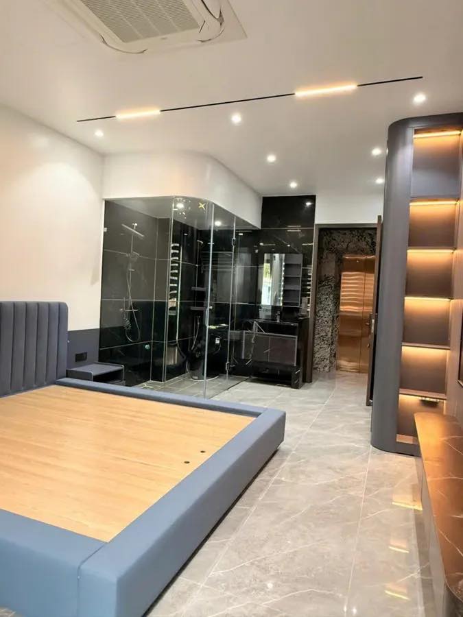 Siêu Phẩm Phân lô Trung Tâm Gia Thụy 45m2 8T, Ô Tô Tránh, Kinh Doanh, Full Nội Thất - 1X Tỷ - Ảnh 4