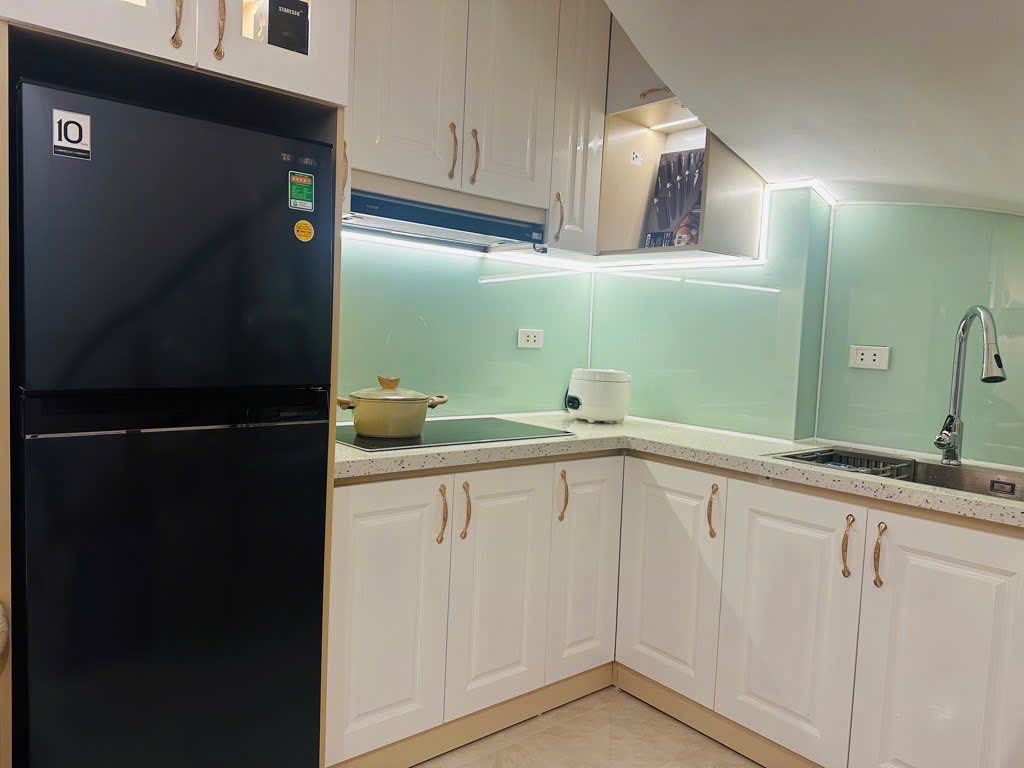 cần bán NHÀ đổi sang chung cư - Trung tâm làng Phú Diễn - 20.2 tỷ- 215m2 - có dòng tiền - Ảnh 1