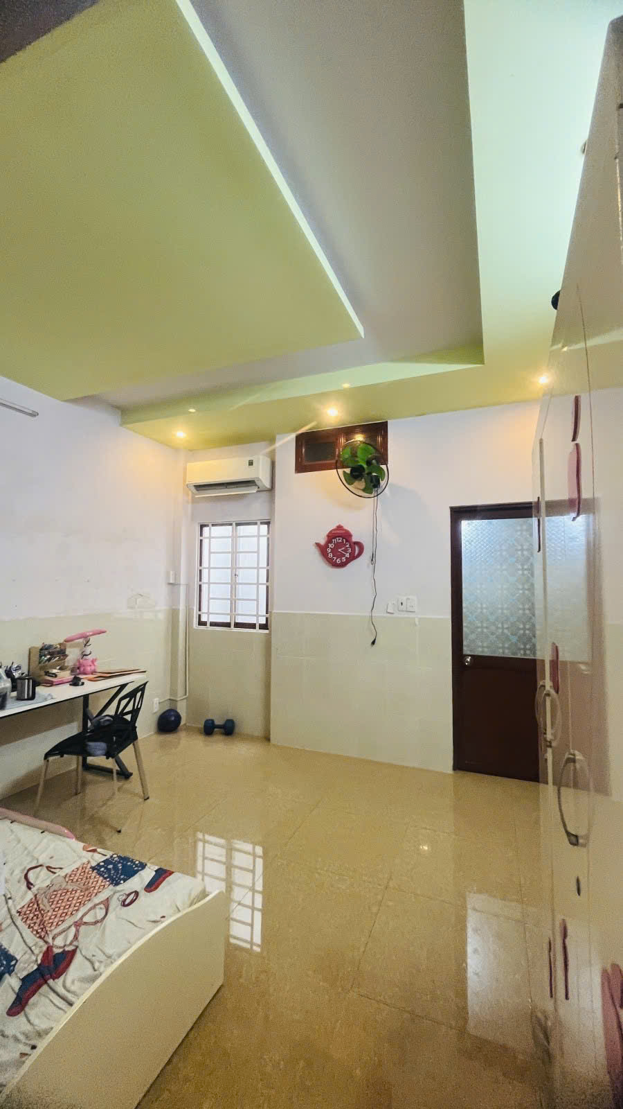Cần bán nhà cấp 2, diện tích 150m2 tiện kinh doanh hoặc cho thuê giá 3 tỷ 500 - Ảnh 1