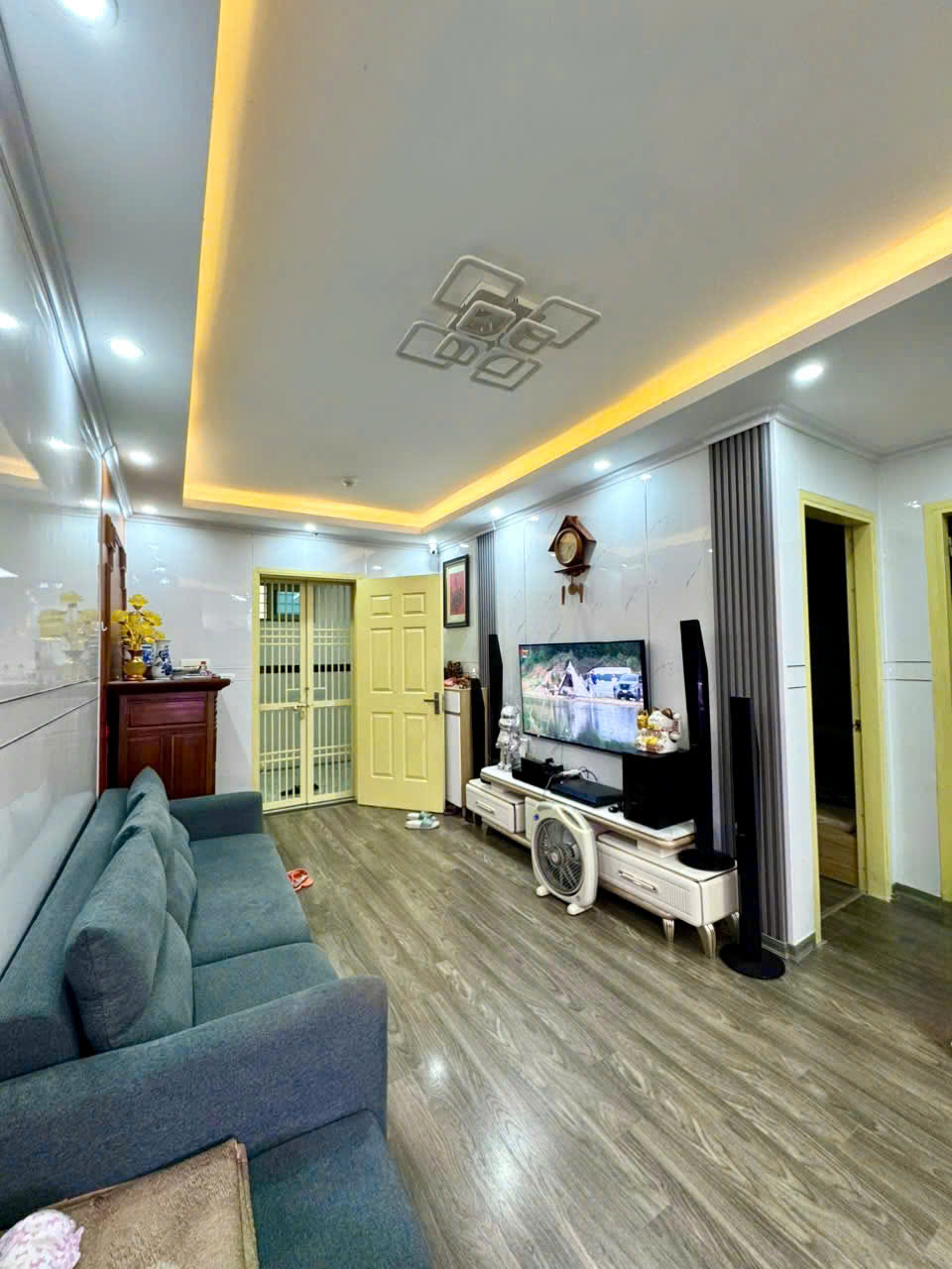 Bán căn hộ tầng 20 chung cư HH Linh Đàm, 67.04m2 - 2 ngủ giá chỉ 3 tỷ 50 triệu - Ảnh chính