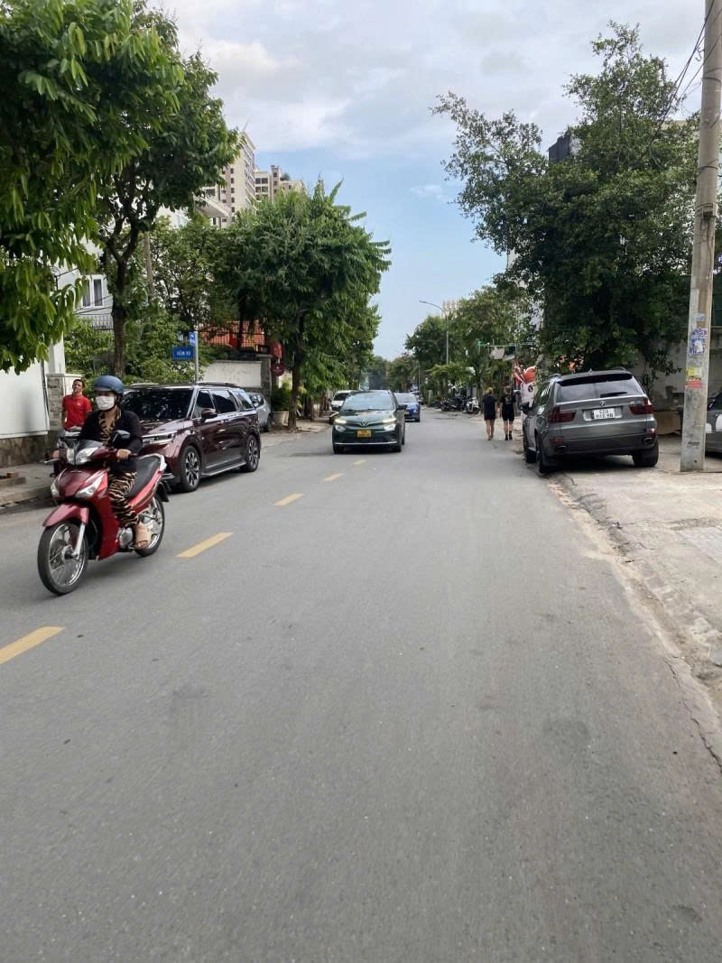 CHÍNH CHỦ BÁN NHÀ 3 TẦNG - NGAY TRUNG TÂM THẢO ĐIỀN - thiện chí đã giảm 3 tỷ - Ảnh 4
