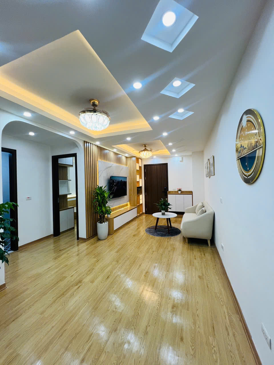 Bán chung cư HH4 Linh Đàm 53m2, 2 ngủ, full nội thất mới, giá 2 tỷ 510tr - Ảnh 1
