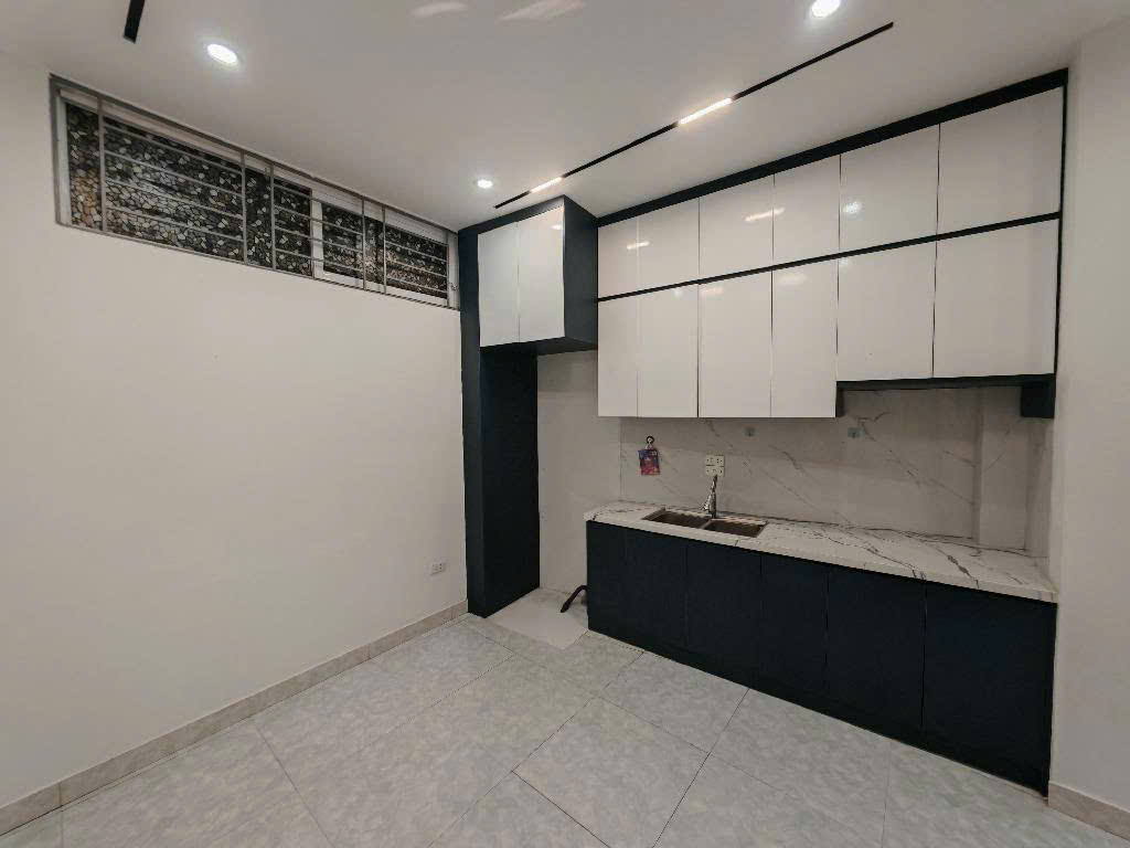 NHÀ CỔ NHUẾ – 48M² x 5 TẦNG – Ô TÔ cách 30m – SỔ ĐỎ SẴN – GIÁ 11 TỶ - Ảnh chính