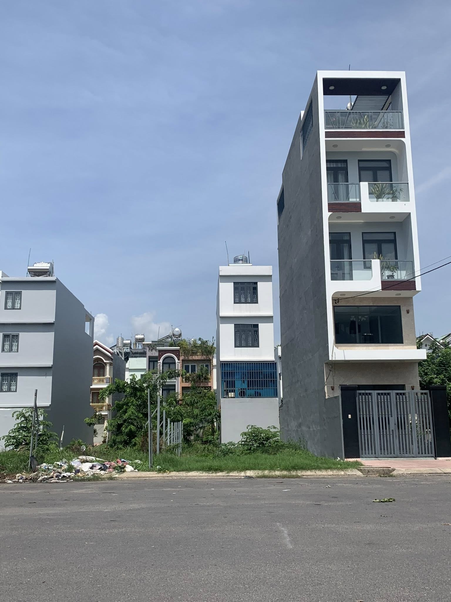cần bán gấp lô đất mặt tiền nhựa gần cầu bình điền,sổ hồng riêng,đông dân cư,95m2,giá chỉ 1ty780. - Ảnh 2