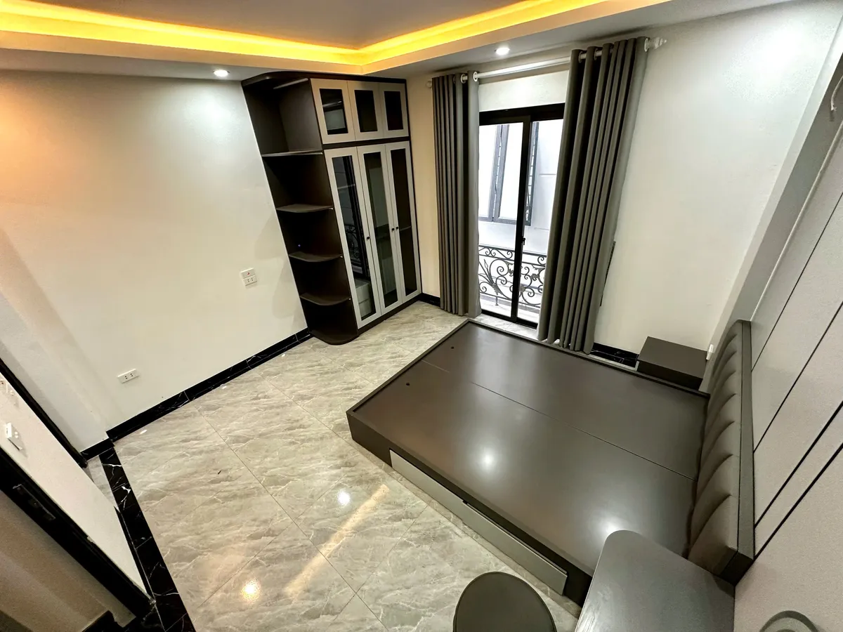 NHÀ MỚI Phố Thanh Am 30m2 5 tầng mặt tiền 4m  5.85 tỷ Long Biên Hà Nội. - Ảnh 3