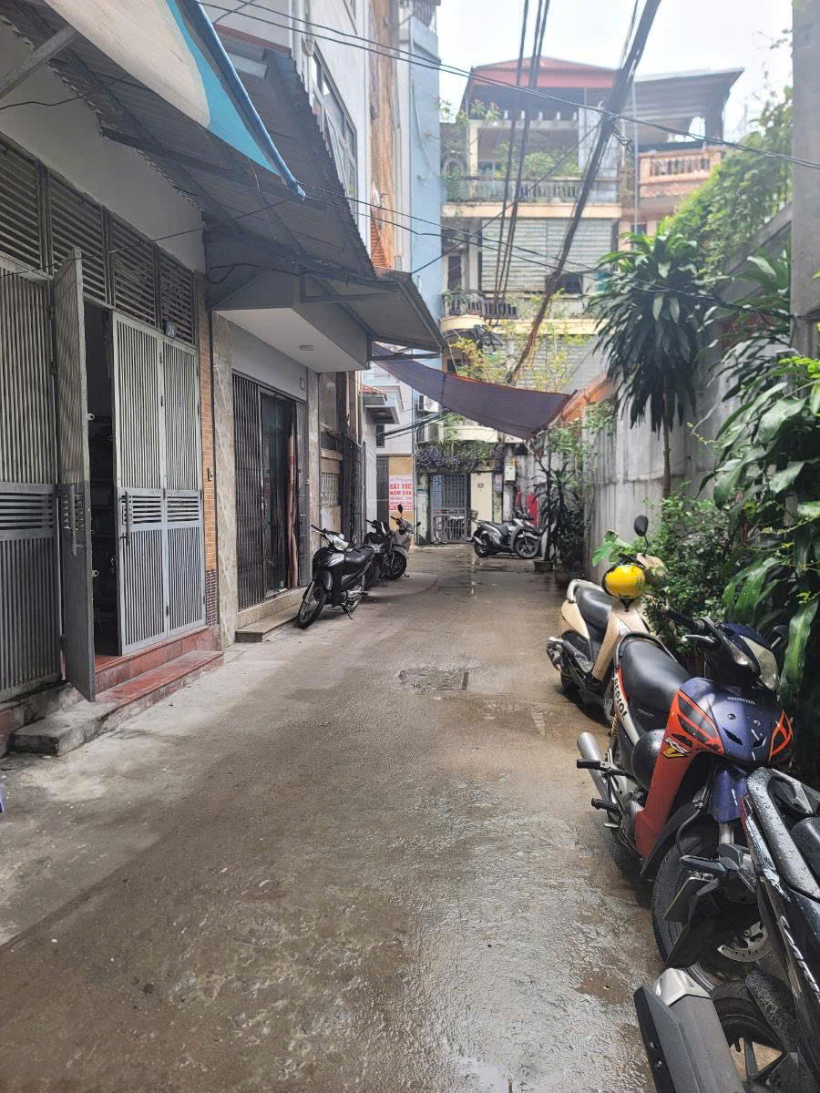 ĐƯỜNG LÁNG NGÕ 3M - NỞ HẬU - CÁCH PHỐ 30M 42m2 4 tầng mặt tiền 3.7m Giá 9.5 tỷ - Ảnh 1