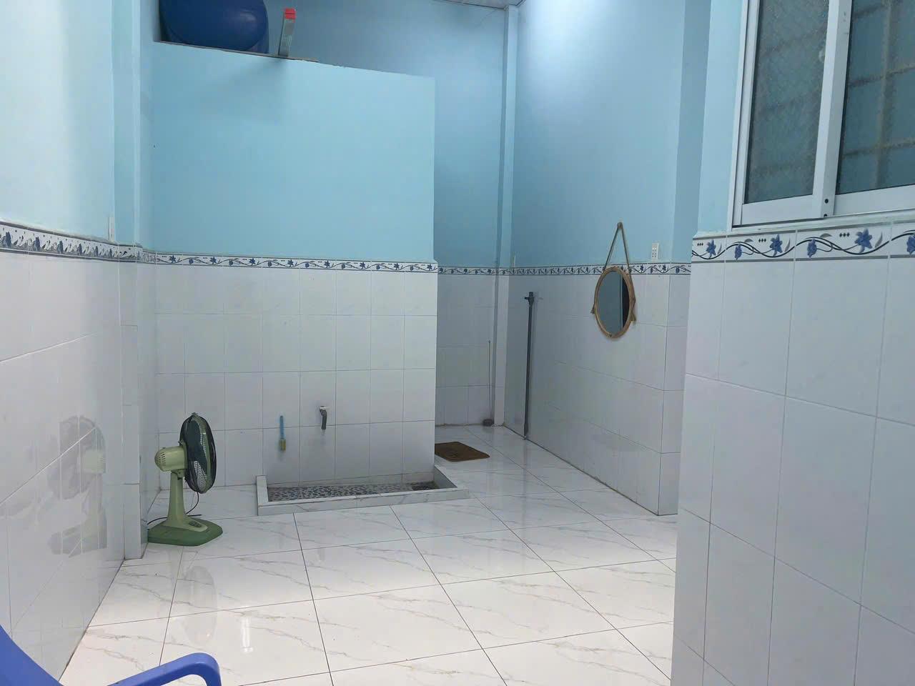 BÁN NHÀ CẤP 4 HẺM 54 TRẦN THANH MẠI NỞ HẬU- GIÁ 4.2 TỶ - Ảnh 3