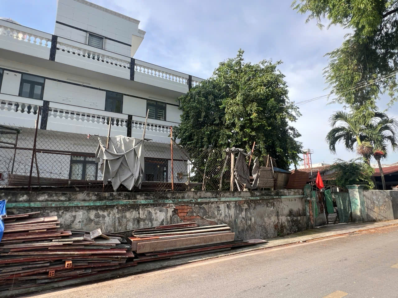 BÁN ĐẤT DT: 942,9M2, TẶNG NHÀ 2 TẦNG GIÁ TỐT MẶT TIỀN ĐƯỜNG SỐ 4 ẤP CHÁNH– TÂN XUÂN, HÓC MÔN - Ảnh 4