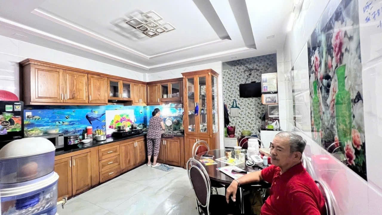 🎉NHÀ ĐẸP LÊ VĂN THỌ - KHU PHÂN LÔ - GẦN CV LÀNG HOA - ÔTÔ VÔ NHÀ - 63M²(4,2×15) - 5 TẦNG HƠN 7 TỶ - Ảnh 3