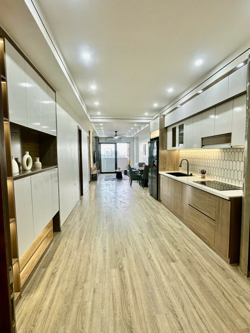 Bán căn hộ chung cư CT9 KĐT Định Công 72m2 3 ngủ sổ đỏ giá 4 tỷ 950tr - Ảnh 2