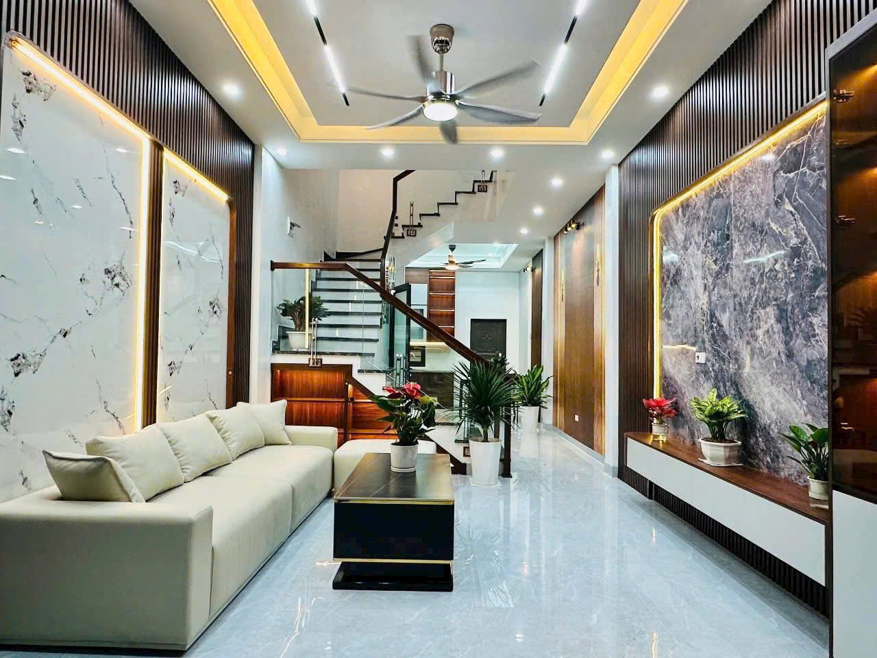 Chỉ trên 7 t.ỷ có nhà đẹp Thanh Lãm, Hà Đông ở kết hợp kinh doanh, dòng tiền 300tr - Ảnh chính