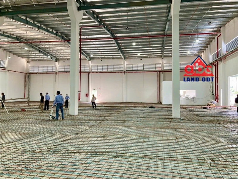 cho thuê Xưởng kiên cố khung thép hiện đại, dân cư đông đúc dễ tuyển nguồn LDPT - Ảnh 1