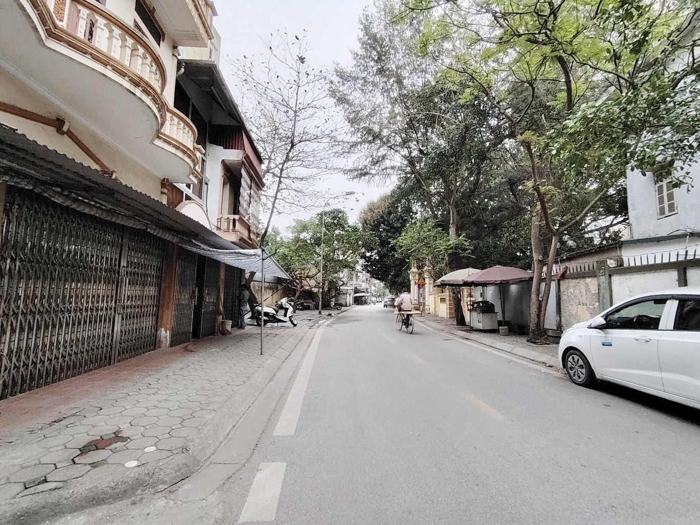 *** NHỈNH 11₫ CÓ NGAY 100m2 TẠI NGUYỄN VĂN CỪ -LONG BIÊN. <br><br>HIỆN TẠI ĐÃ CÓ NHÀ 4 TẦNG* (65M2)+SÂN - Ảnh chính