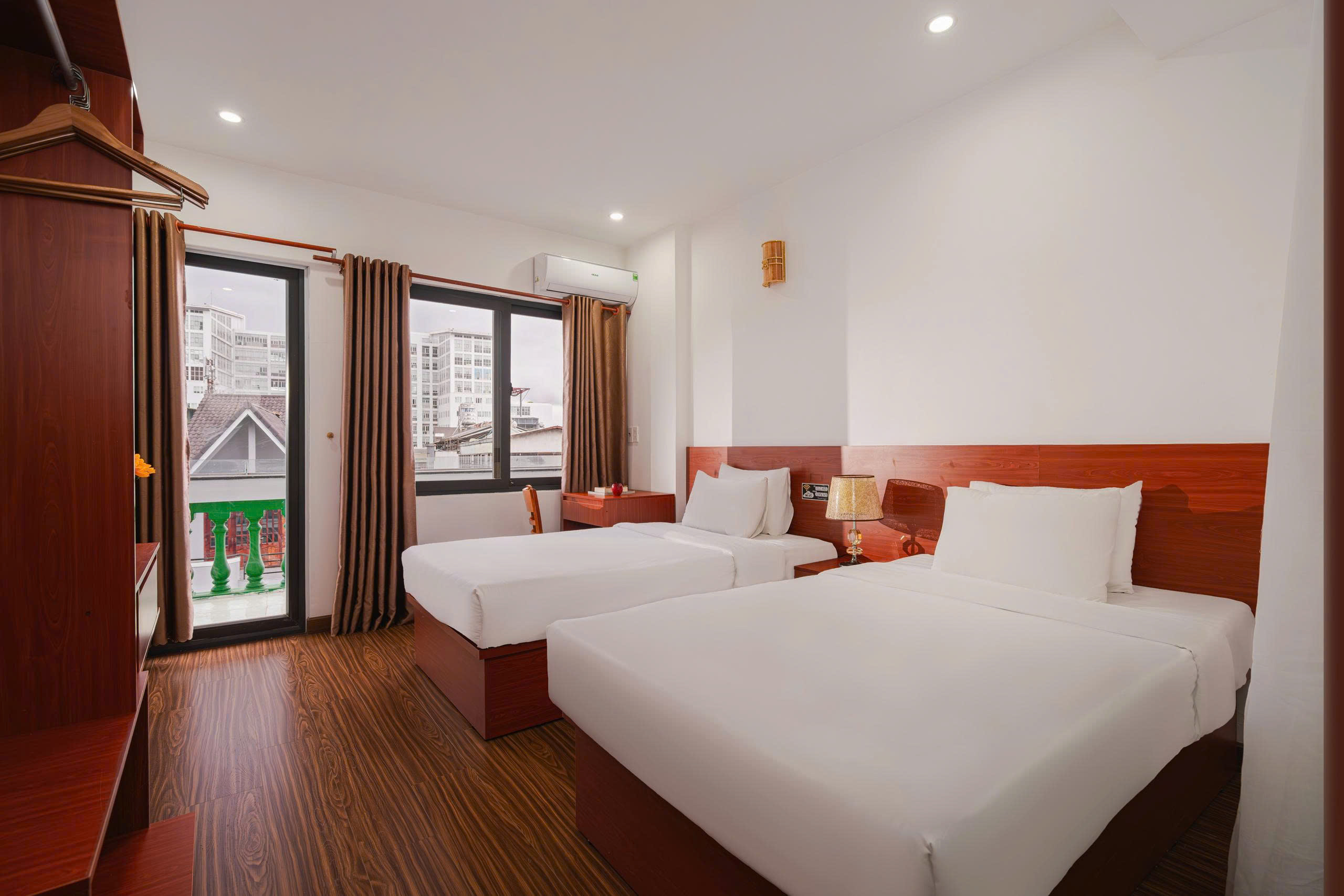 KHÁCH SẠN 3 SAO CÓ 48P BÀ TRIỆU, P. XUÂN HƯƠNG - ĐÀ LẠT - 250TR/THÁNG - Ảnh 1