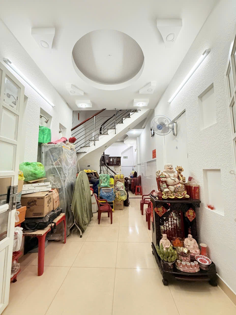 Giảm 2 tỷ Gấp Bán CHDV Mặt tiền DC11 Tân Phú 100m2  4 Tầng 12 tỷ - Ảnh 1