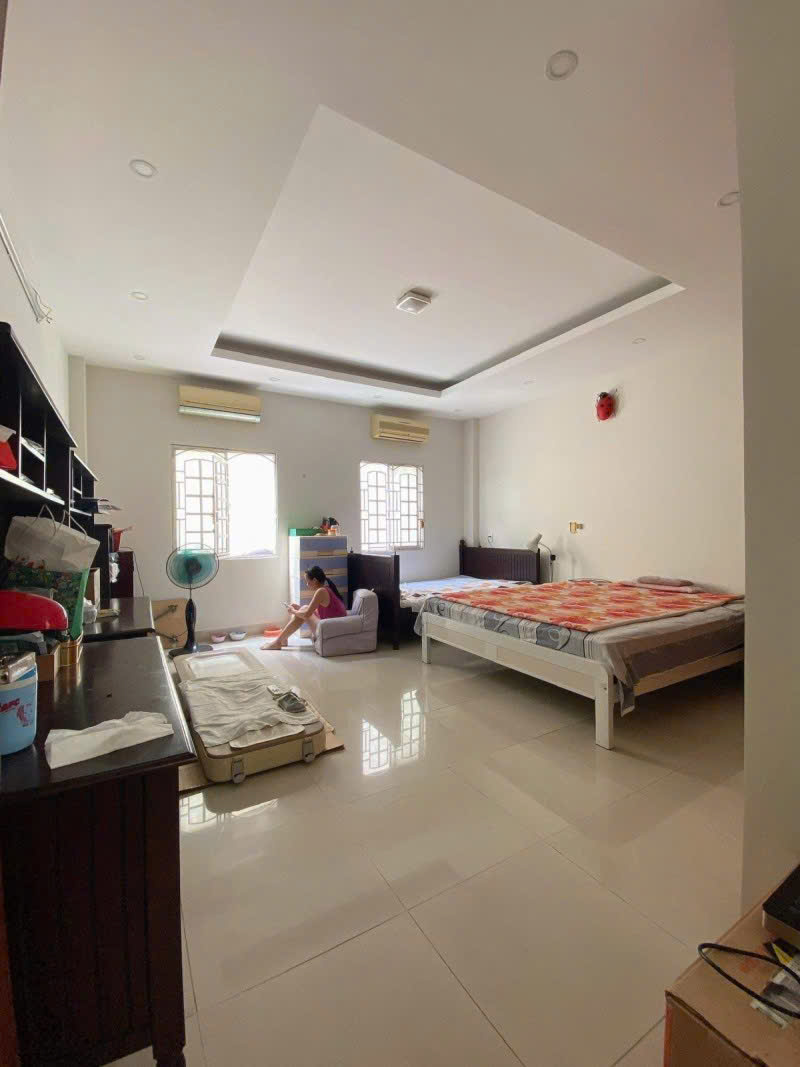 CC gửi bán MTKD Nguyễn Văn Công 84m2(4x21) 3 tầng KD sầm uất sát sân bay TSN 13.8 tỷ. - Ảnh 3