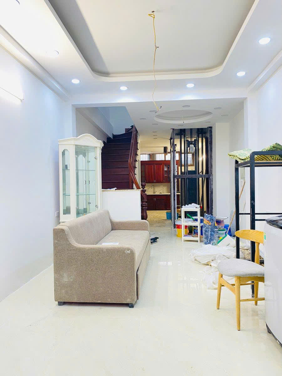 Bán nhà Thái Hà, Đống Đa sổ đỏ 63m - Ngõ thông, thang máy 2 thoáng vĩnh viễn - Ảnh chính