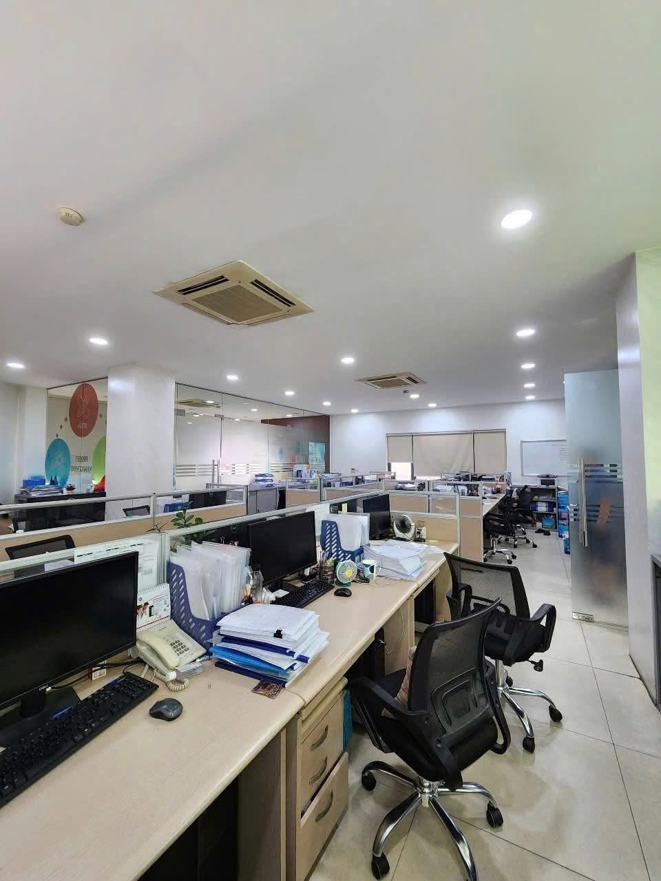 BÁN TOÀ NHÀ MẶT PHỐ THỌ THÁP, CẦU GIẤY - 208M² x 7T THANG MÁY CÓ HẦM - MT 15M - GIÁ 158 TỶ - Ảnh chính
