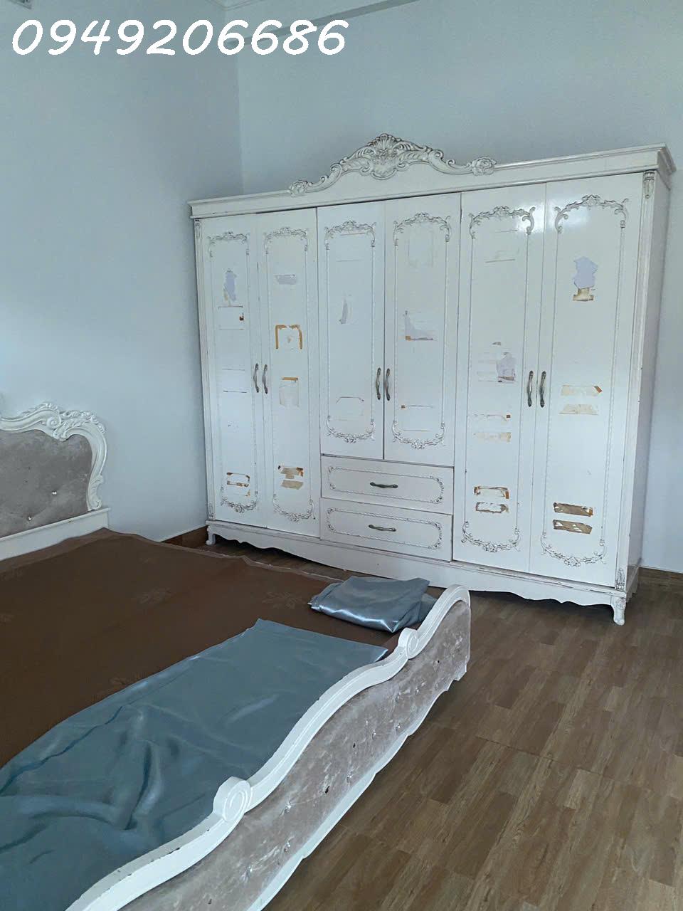 Giá bất ngờ .Bán nhanh  nhà 4 tầng .Dt 65m2 . Mt 5m. Ngõ Ô Tô tránh- Đường Trần Hưng Đạo - Ảnh 1