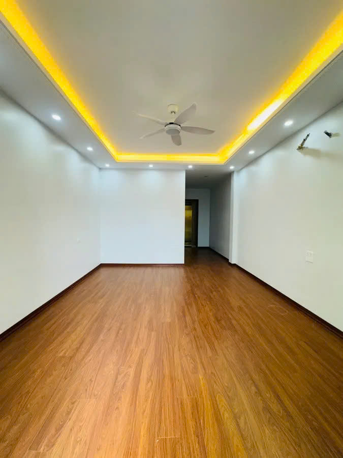 NHÀ MỚI ĐẸP Ở LUÔN KINH DOANH Ô TÔ VÀO NHÀ Ngọc Thụy 36m2 X 5 Tầng X13.5 tỷ Long Biên. - Ảnh 2