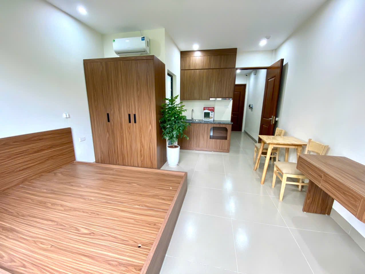 🏠Phòng mới 100% - Đầy đủ tiện nghi – Xách vali đến ở ngay tại ngõ 294 Đội Cấn - Ảnh 2