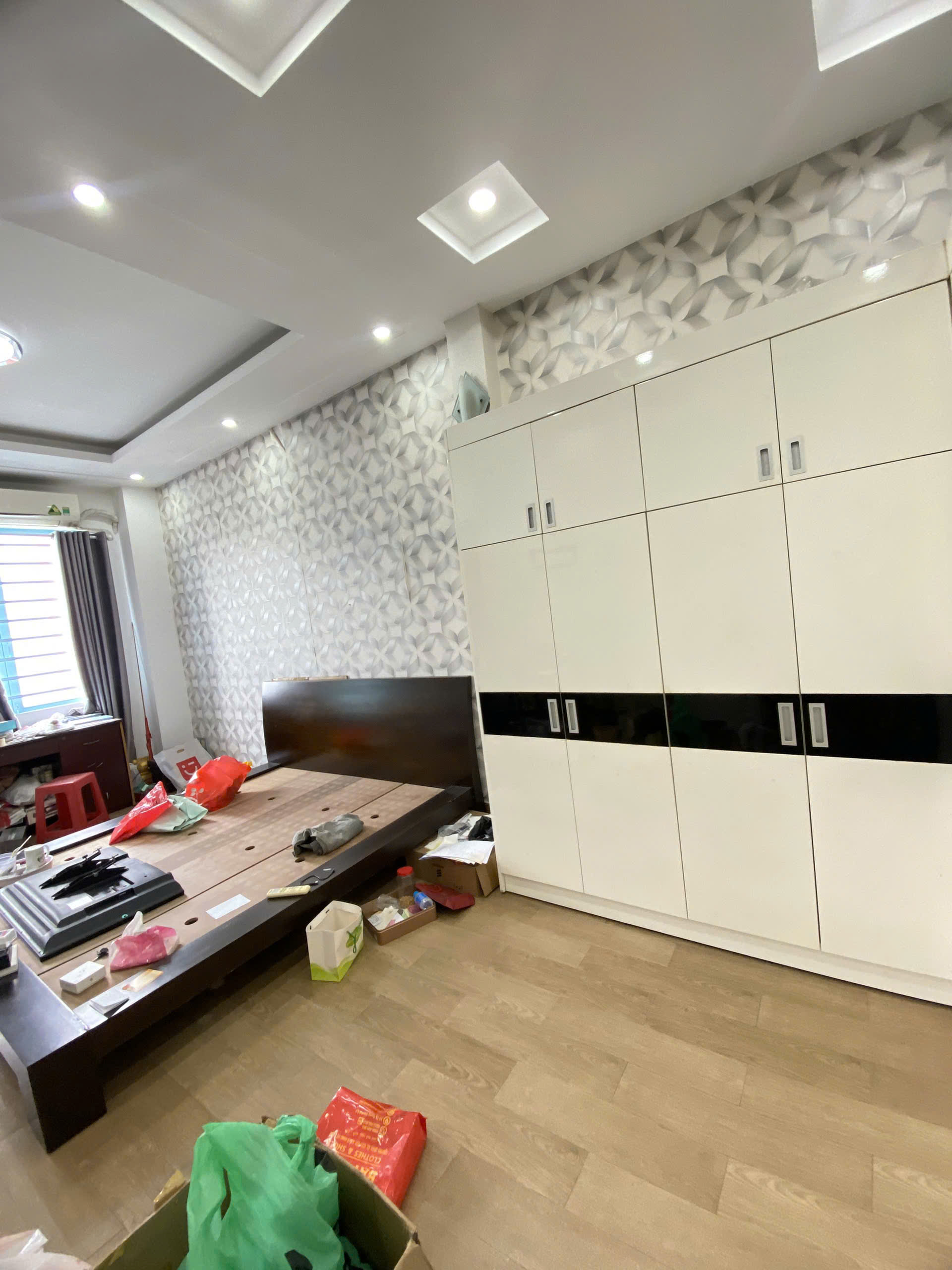 QUẬN 11  kế Đầm Sen 5 TẦNG 50M²  HẺM 5M  Dòng Tiền 15TR/Tháng – CHỈ 7 TỶ NHỈNH - Ảnh chính